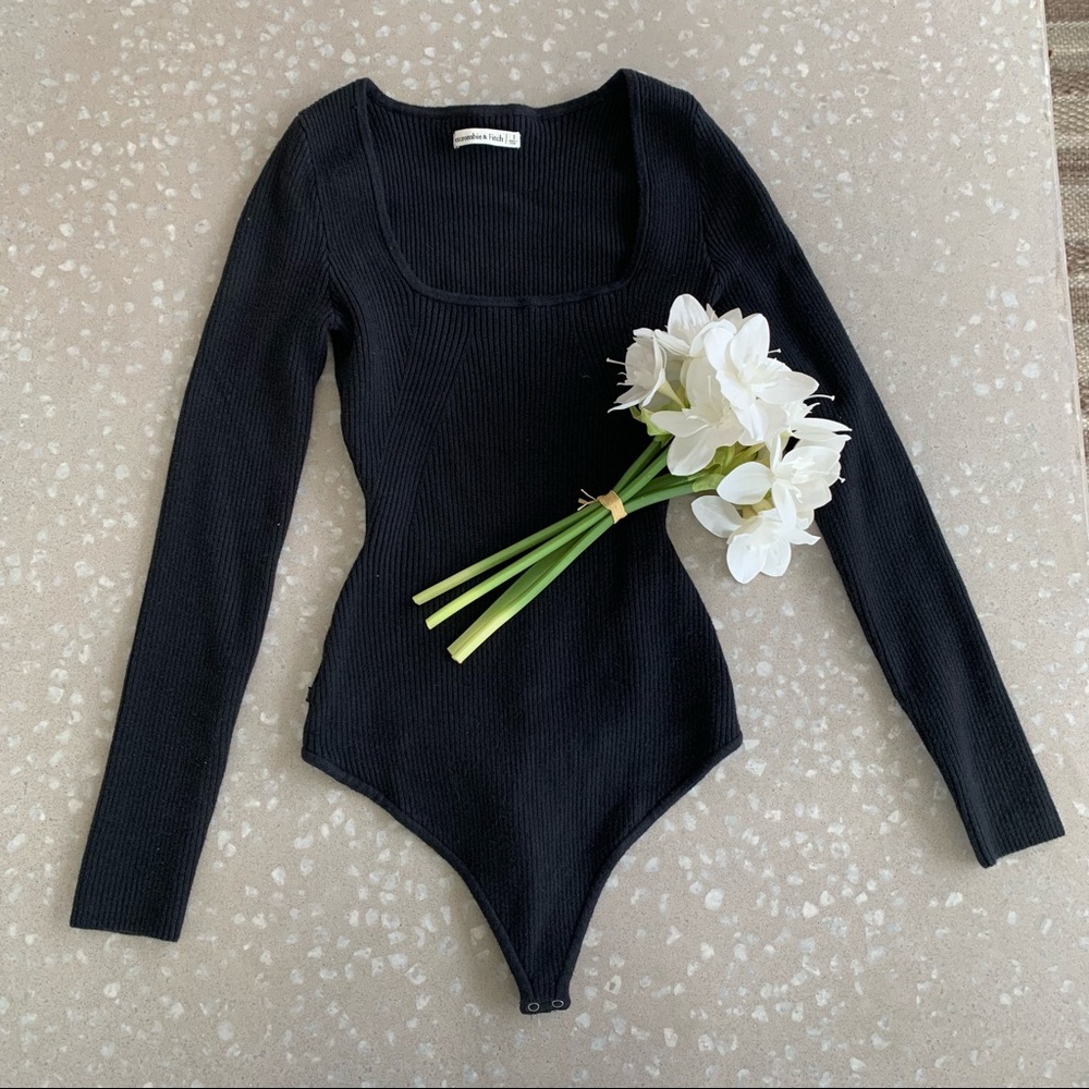 NWT Abercrombie & Fitch Black Ribbed Square Neck Bodysuit